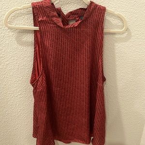 Maeve LARGE Sleeveless Red Print Pullover Top with Tie Back @Neckline